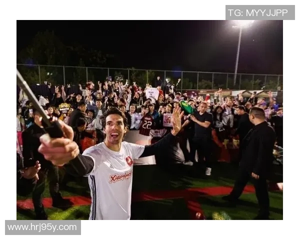 卡卡足球明星上海之行精彩回顾与球迷互动盛况揭秘